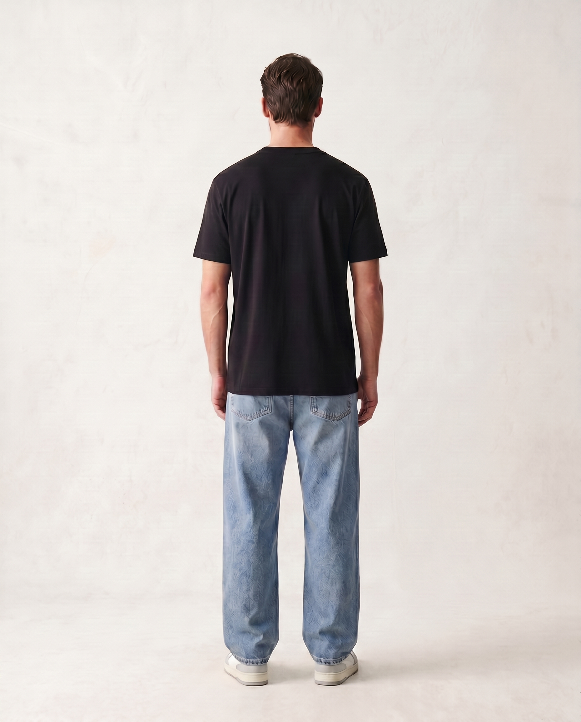 Loomx Signature Black Regular Fit Tee Back Model